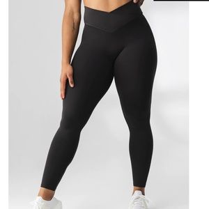 NWOT Balance Athletica / Vitality Daydream Pant Midnight Black XS